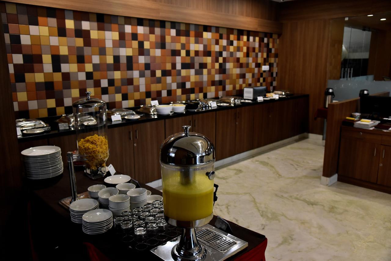 Hotel Rathna Residency Salem Esterno foto