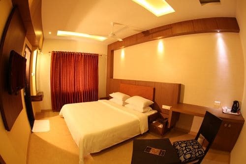 Hotel Rathna Residency Salem Esterno foto